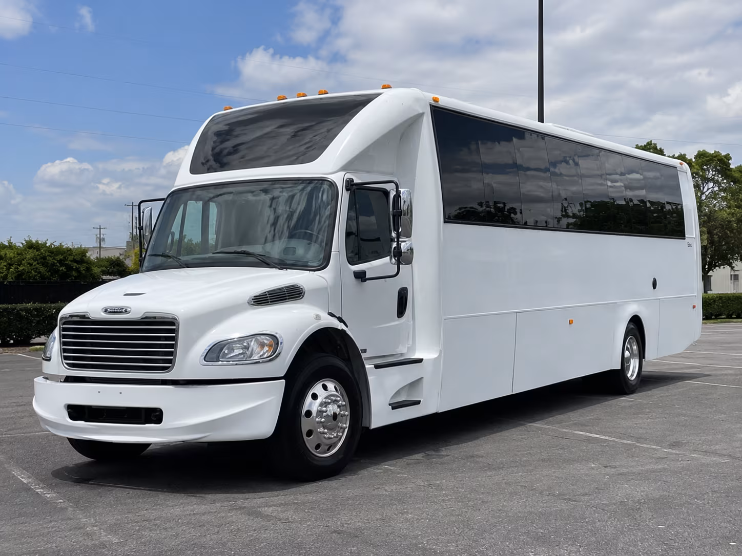 hit every photo stop in your salt lake city party bus before the dance